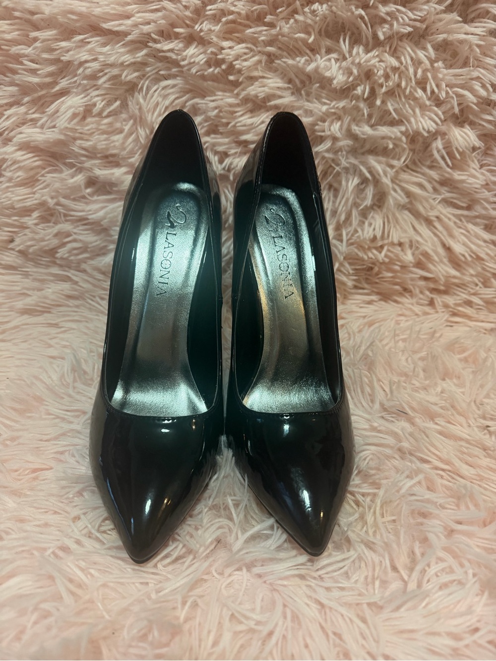 Classic Black Patent High Heel Pumps - Women - Picture 3 of 3